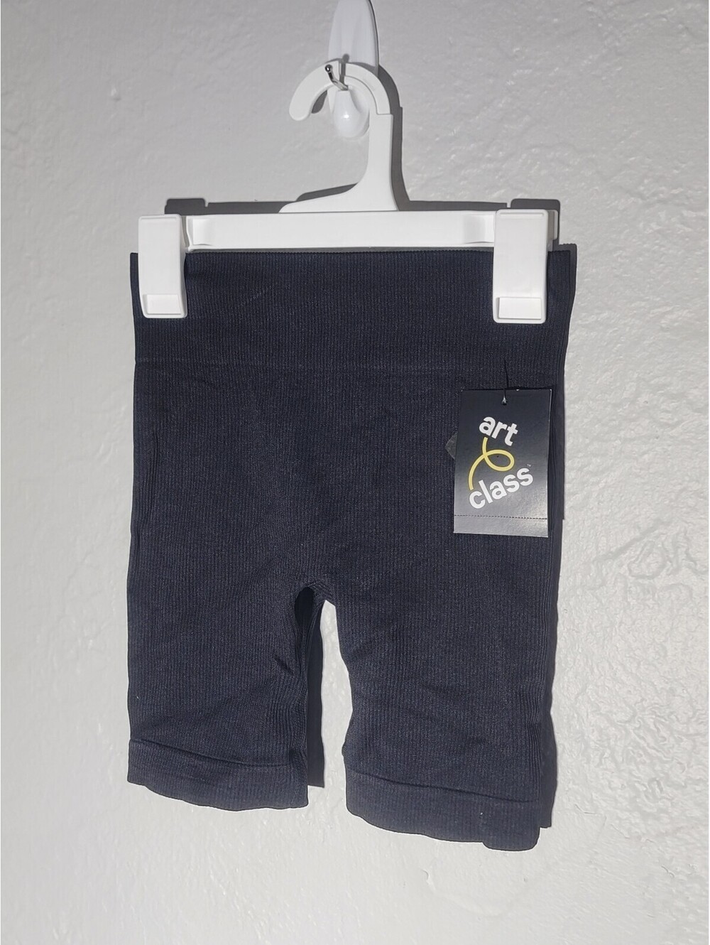 Art Class Girls' Size S (6/6X) Knit Black Ribbed Bike Shorts